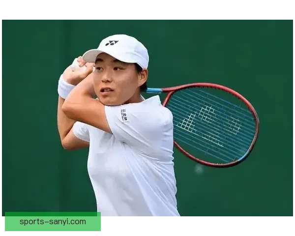 二十三岁白卓璇澳网首胜创佳绩 四十五岁大威燃尽赛场展风骨